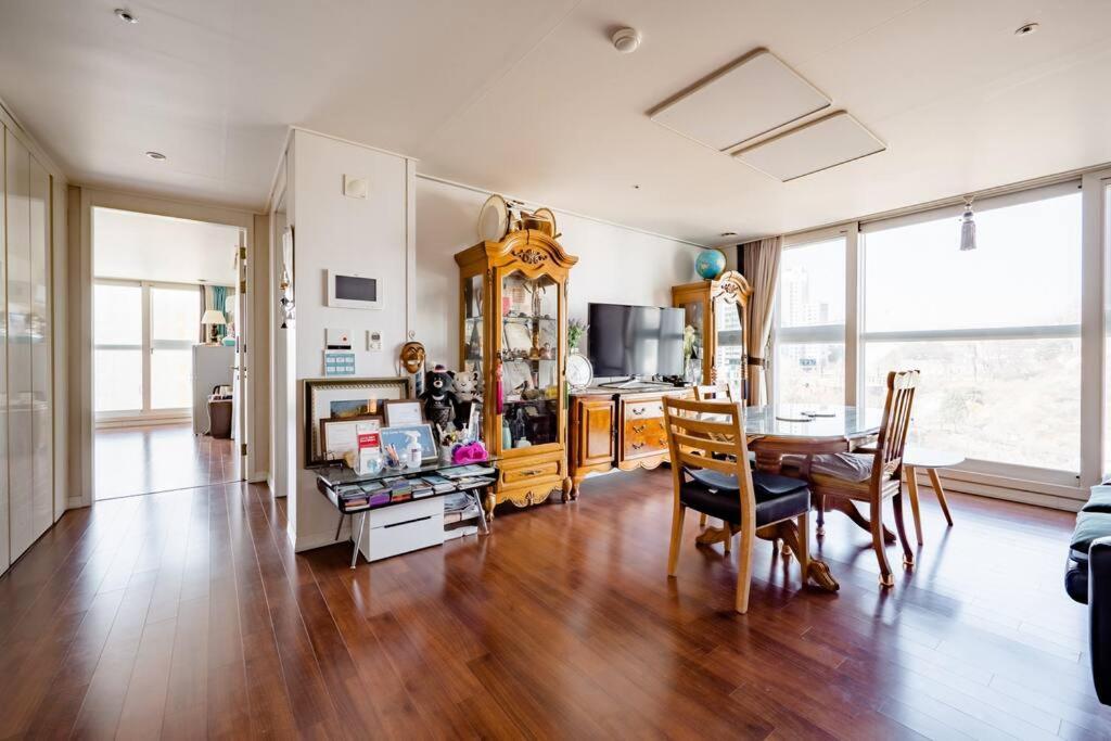 Sky Cozy House * Seoul